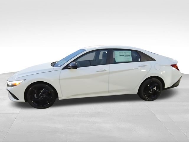 New 2026 White Hyundai SEL Sport image 4