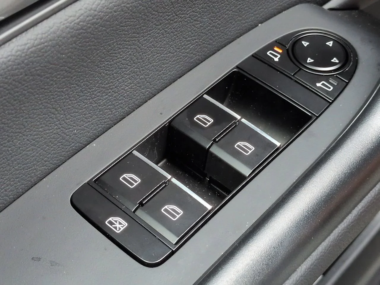 Used 2025 Gray Metallic Mazda Premium Package image 22