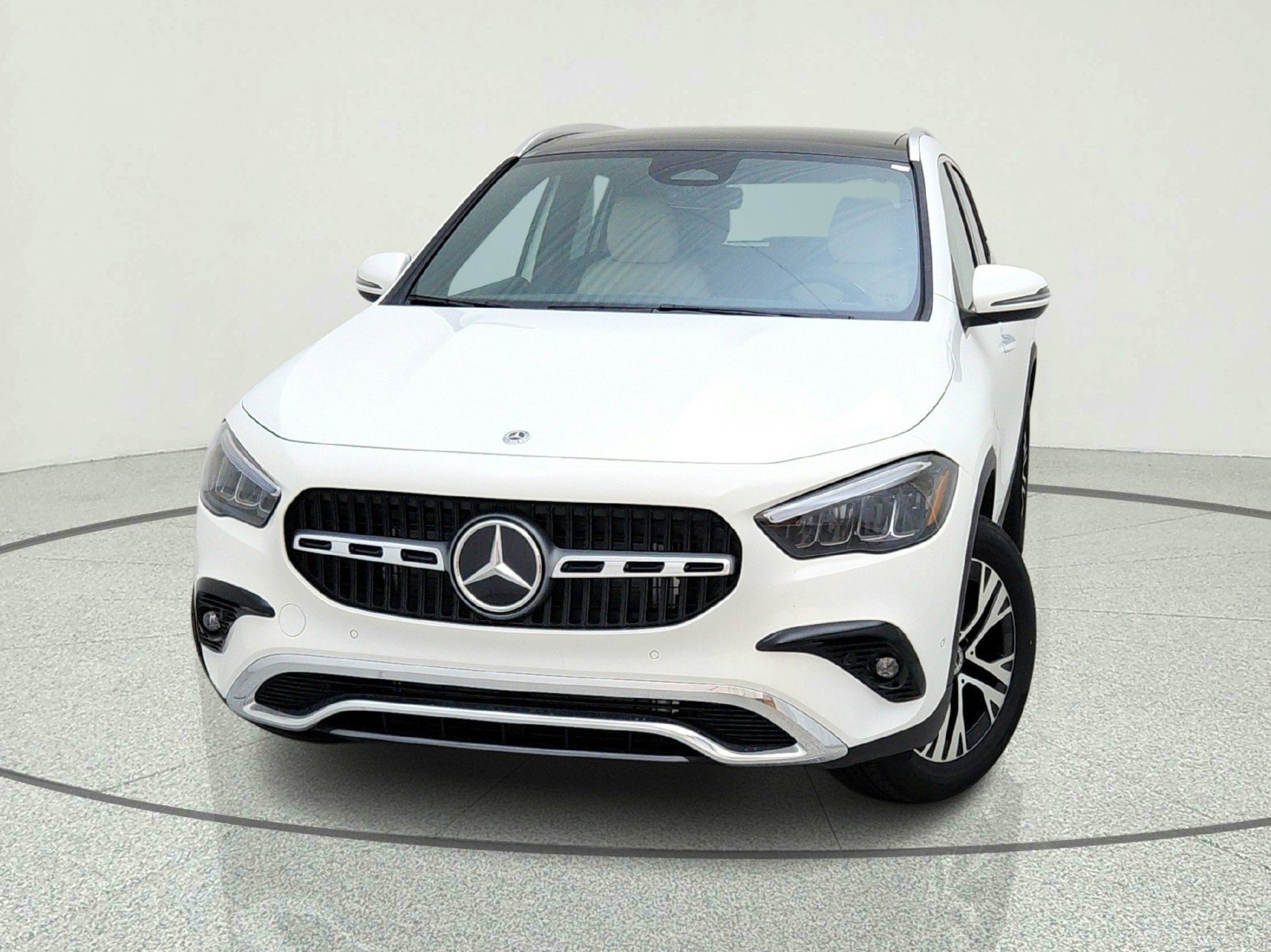 New 2026 Polar White Mercedes-Benz GLA 250 SUV image 4