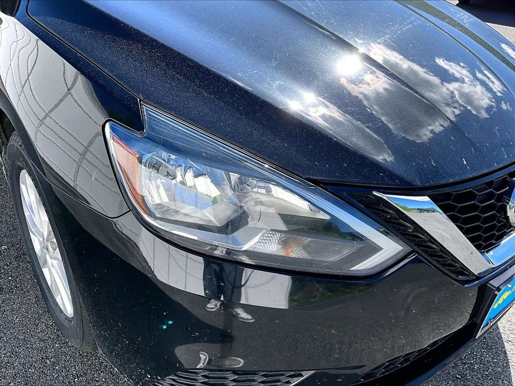 Used 2019 Super Black Nissan SV image 30