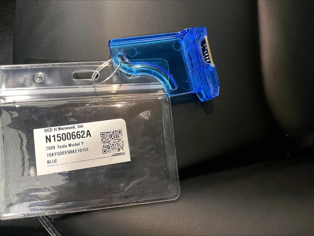 Used 2024 Blue Tesla Long Range image 31