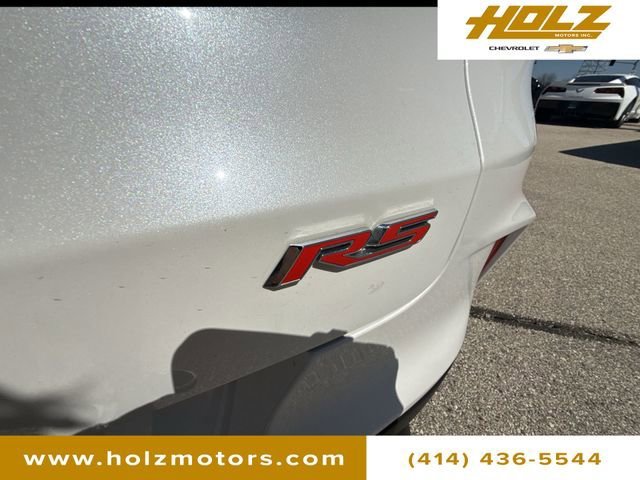 Certified Used 2022 Iridescent Pearl Tricoat Chevrolet RS image 29