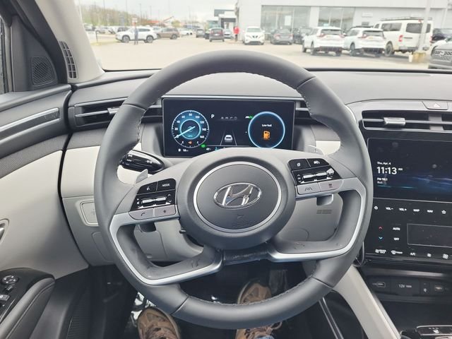 Used 2024 Black Hyundai SEL Convenience image 14