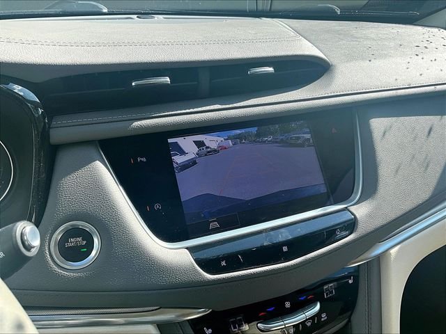 Used 2021 Green Cadillac Premium Luxury image 27