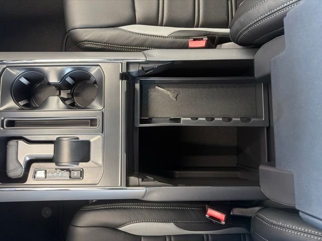 New 2026 Oxford White Ford XLT image 51