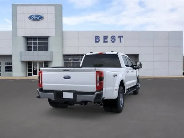 New 2026 Star White Metallic Tri-Coat Ford LARIAT image 8