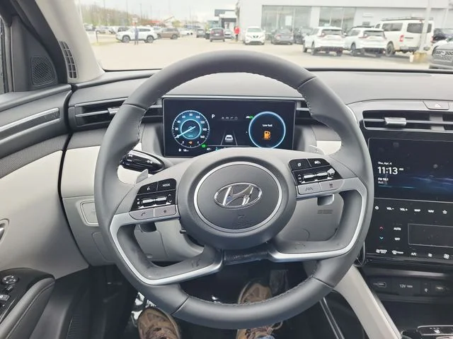 Used 2024 Black Hyundai SEL Convenience image 14