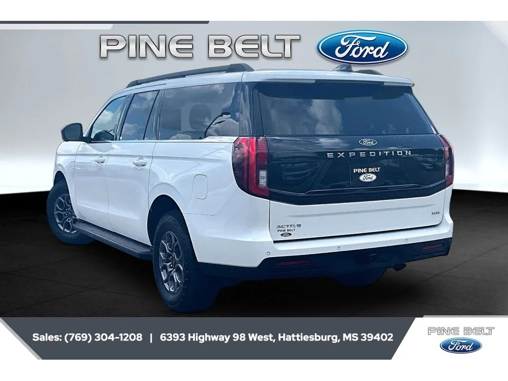 Used 2025 WHITE Ford Active image 2