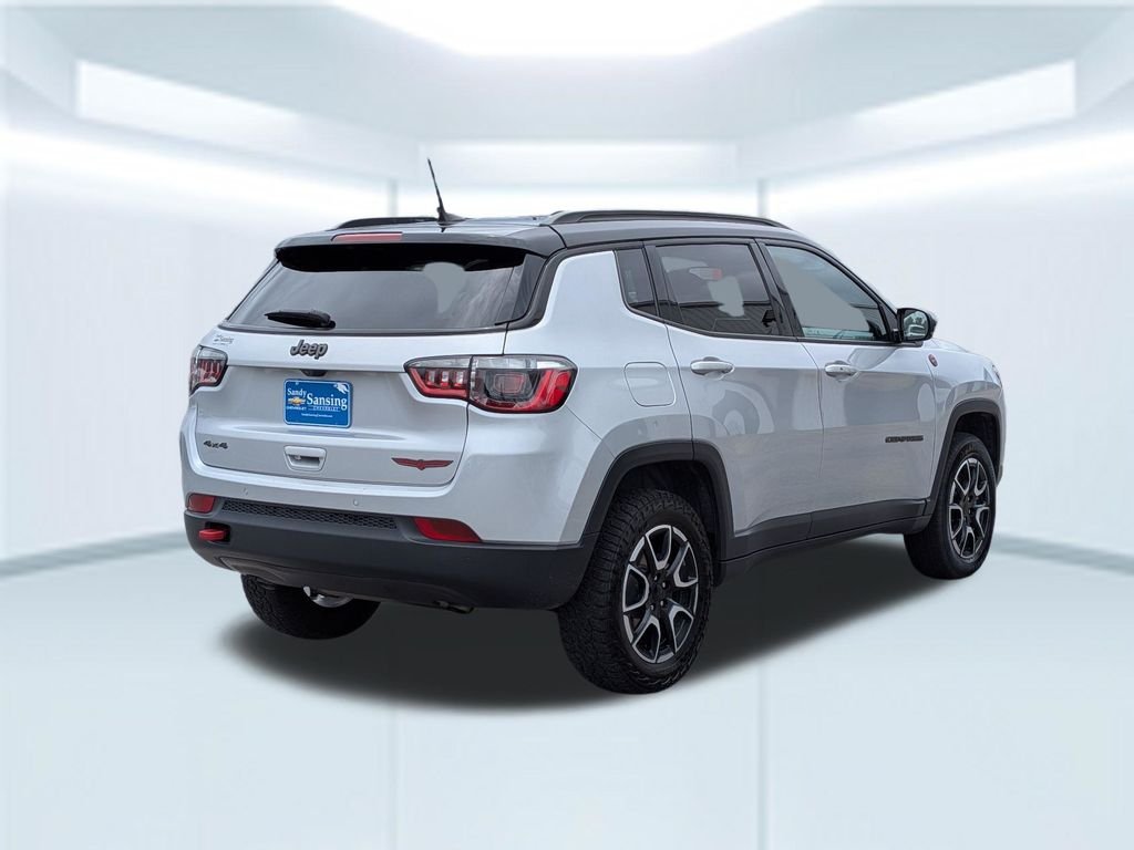 Used 2024 Silver Jeep Trailhawk image 6