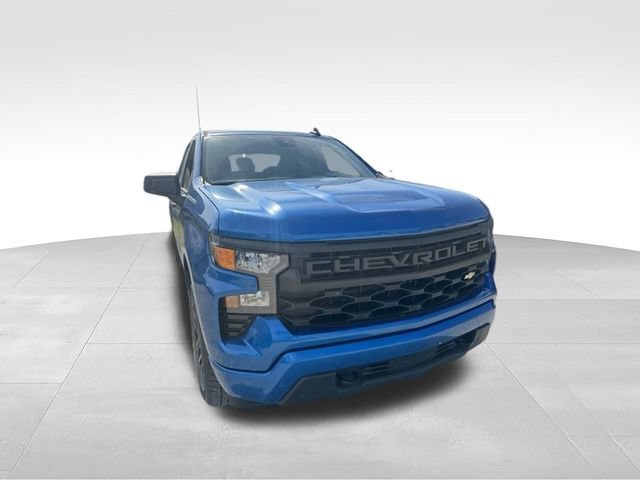Used 2022 GLACIER BLUE METALLIC Chevrolet Custom image 32