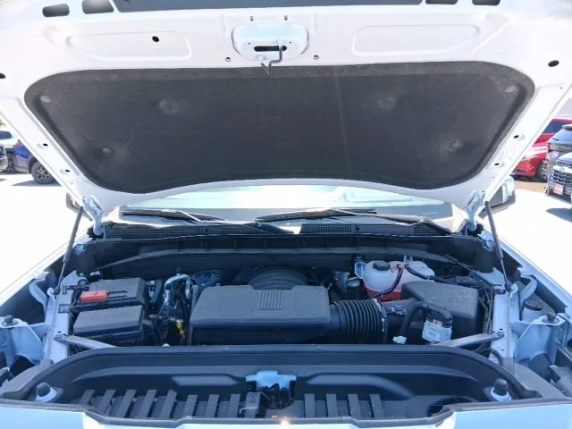 2026 GMC Sierra 1500 SLT - Photo 18