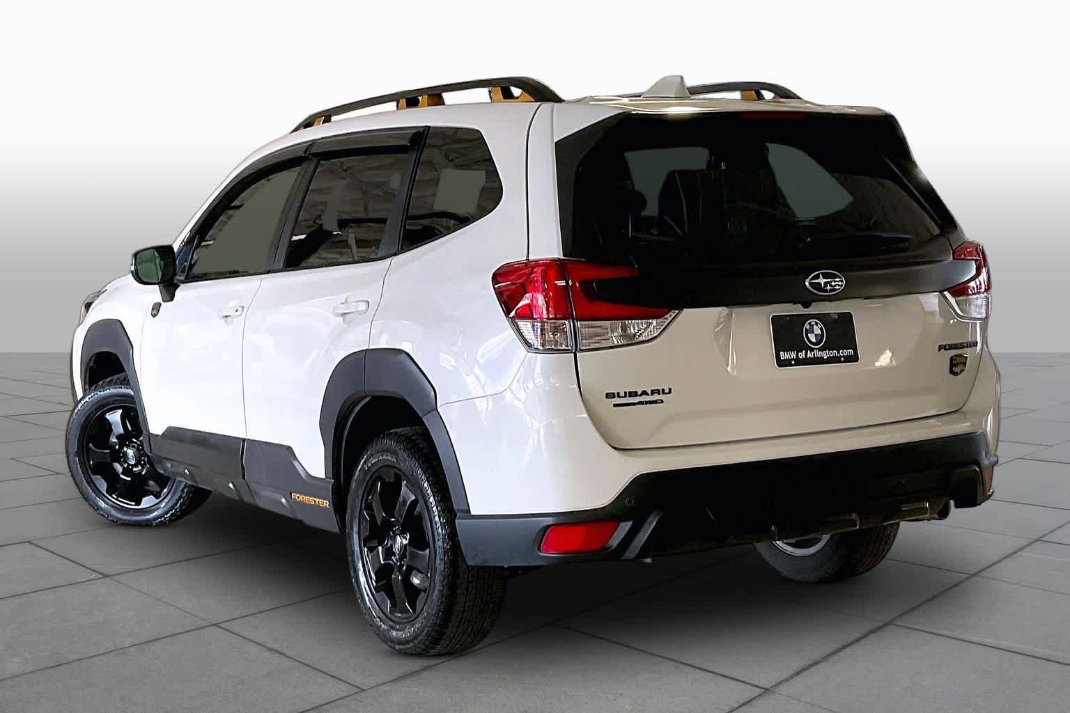 Used 2023 Crystal White Pearl Subaru Wilderness image 11