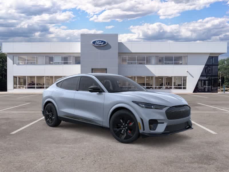2025 Ford Mustang Mach-E GT - Photo 7