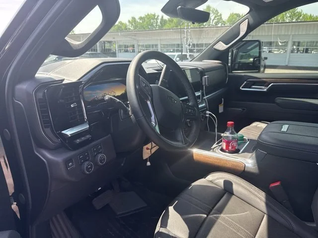 2025 Chevrolet Silverado 2500HD High Country - Photo 34