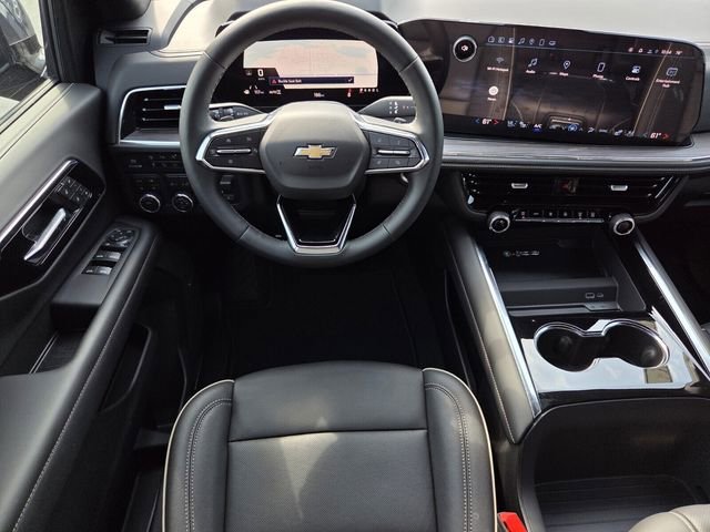 2025 Chevrolet Suburban Premier - Photo 13