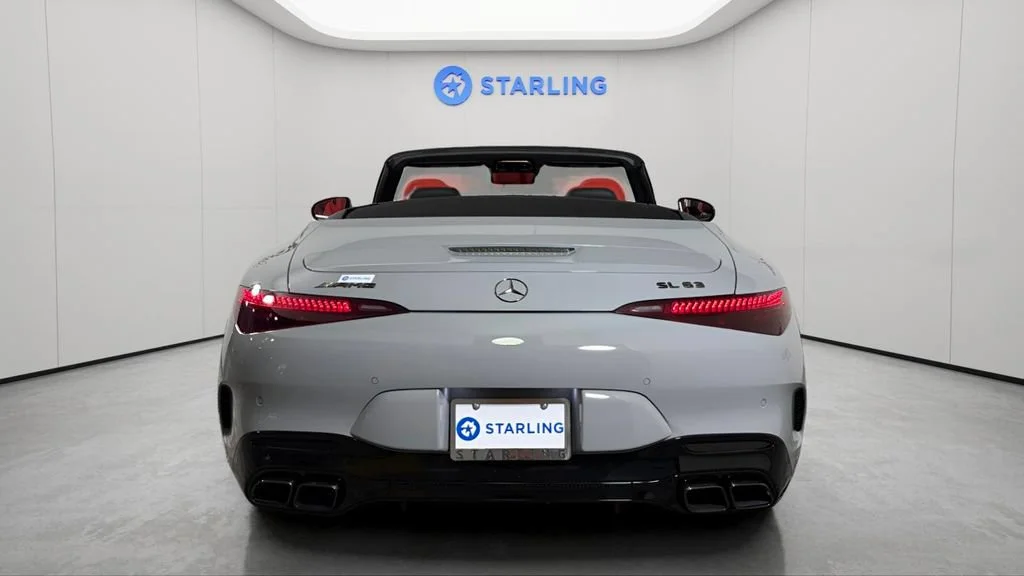 Used 2022 Gray Mercedes-Benz 4MATIC® image 10