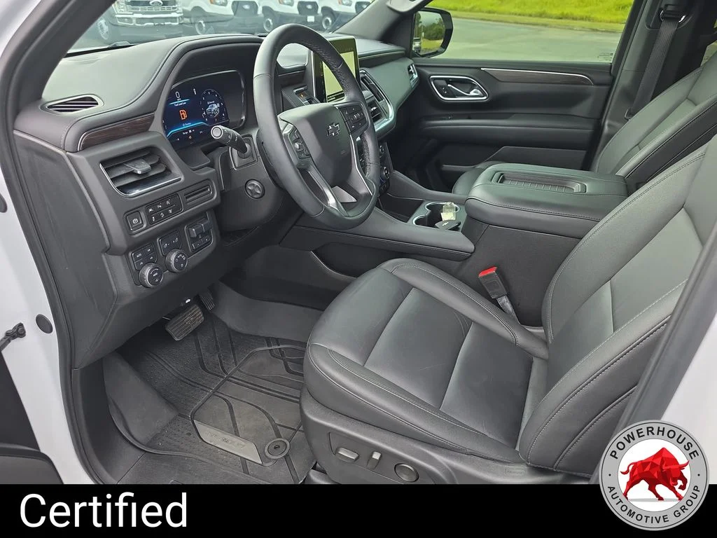 Certified Used 2024 White Chevrolet Z71 image 12