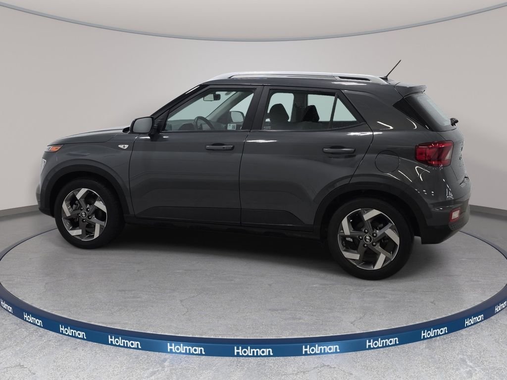 Used 2025 Ecotronic Gray Hyundai SEL image 9