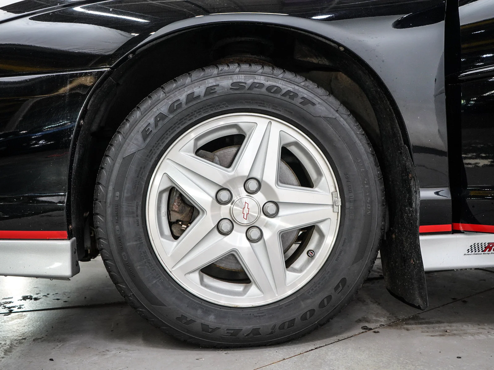Used 2002 Onyx Black Chevrolet SS image 25