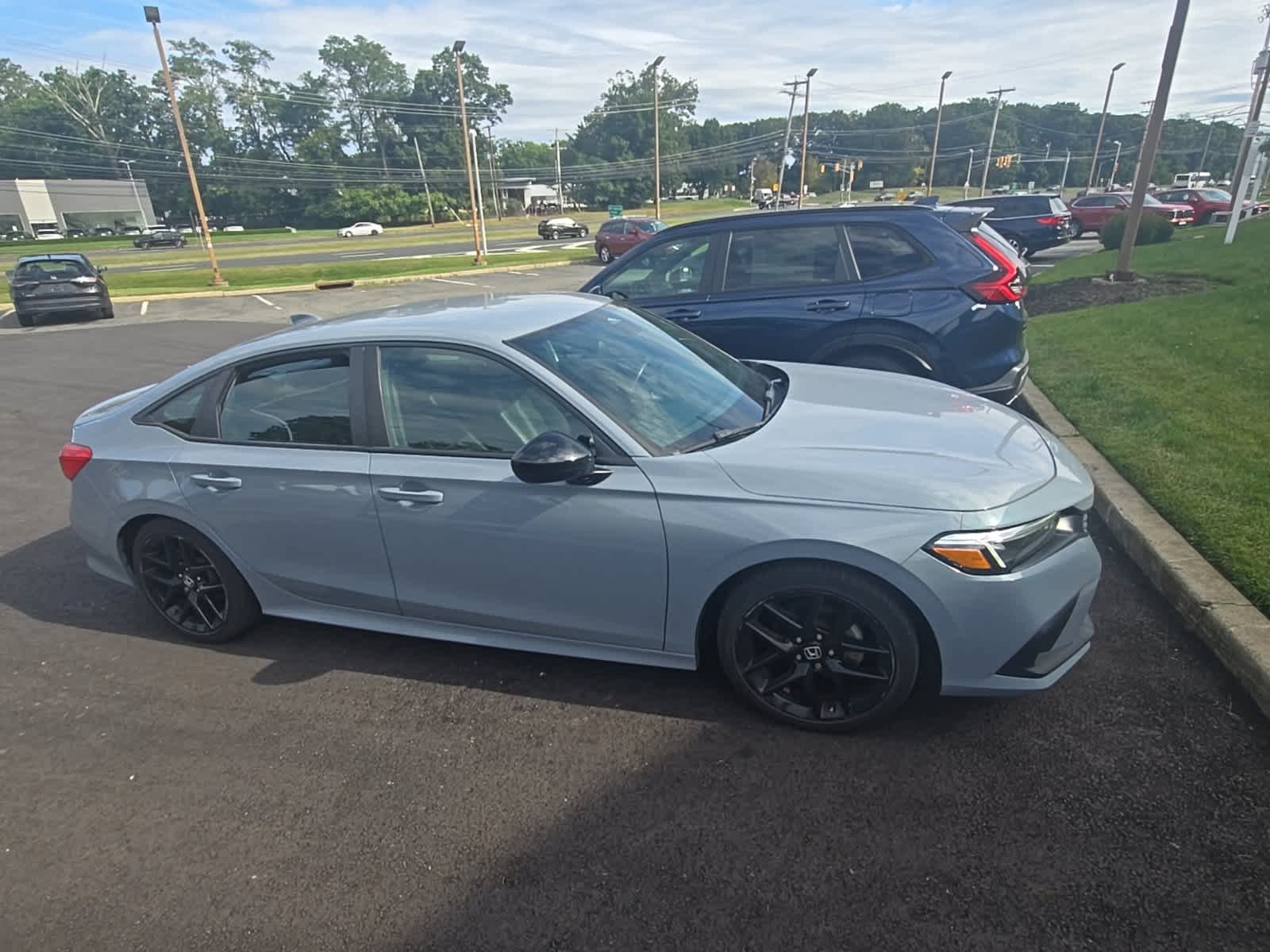 Certified Used 2024 Sonic Gray Pearl Honda Sport image 5