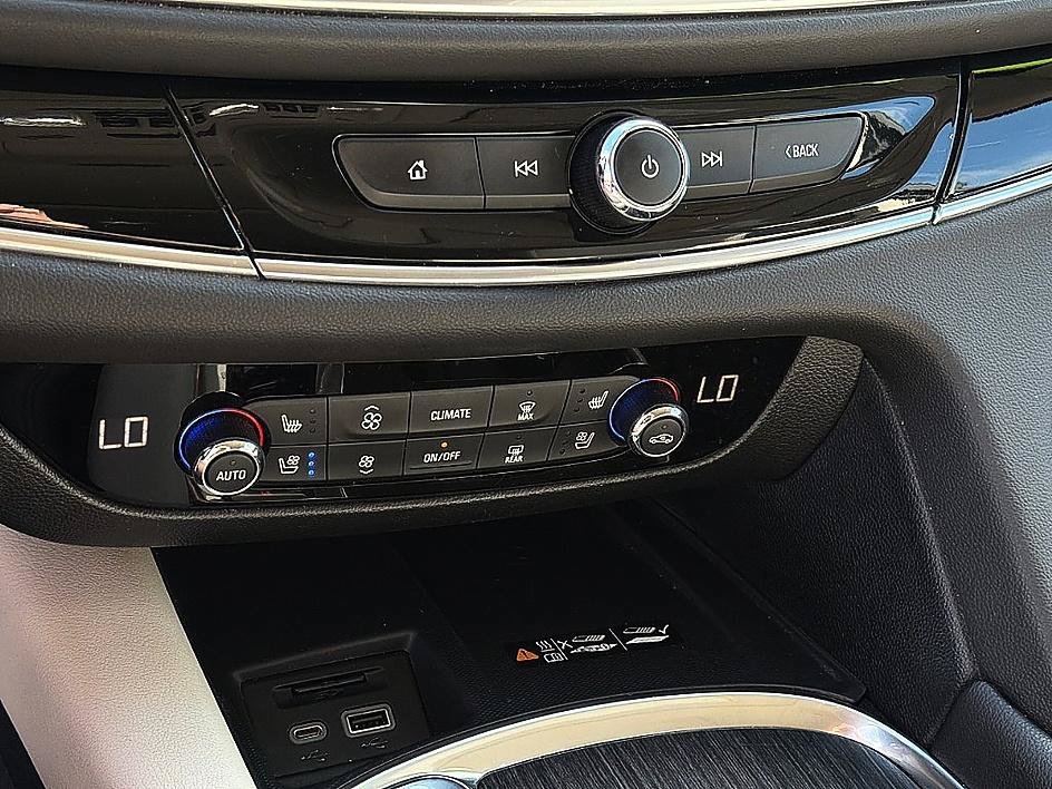 Used 2024 Moonstone Gray Metallic Buick Avenir image 18
