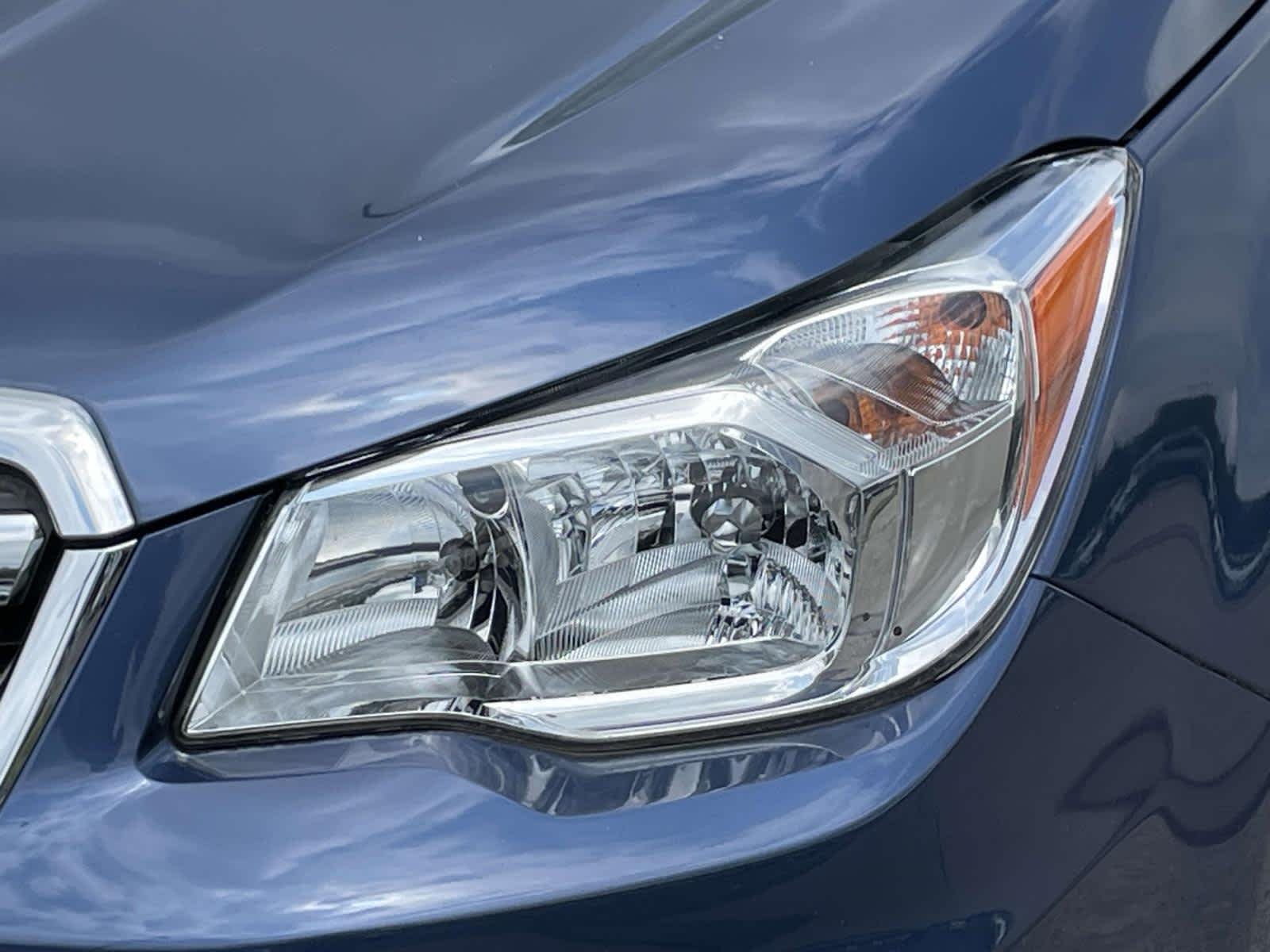 Used 2014 Marine Blue Pearl Subaru 2.5i Premium image 13