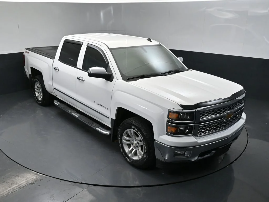 Used 2014 White Chevrolet LTZ image 13