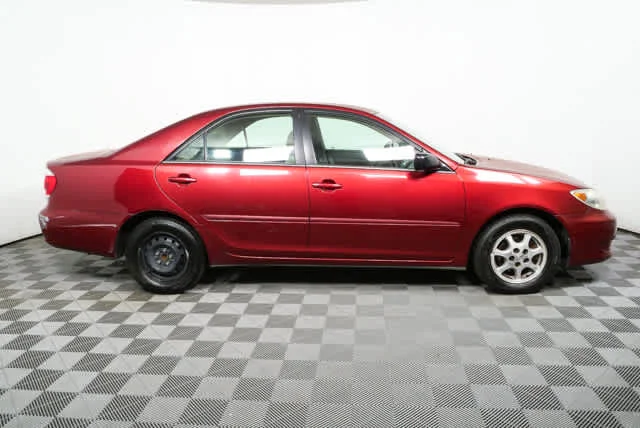 Used 2005 Toyota Camry LE with VIN 4T1BE32K15U085095 for sale in Chamblee, GA