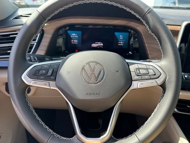 New 2026 Pure Gray Volkswagen 2.0T SE w/Technology image 41