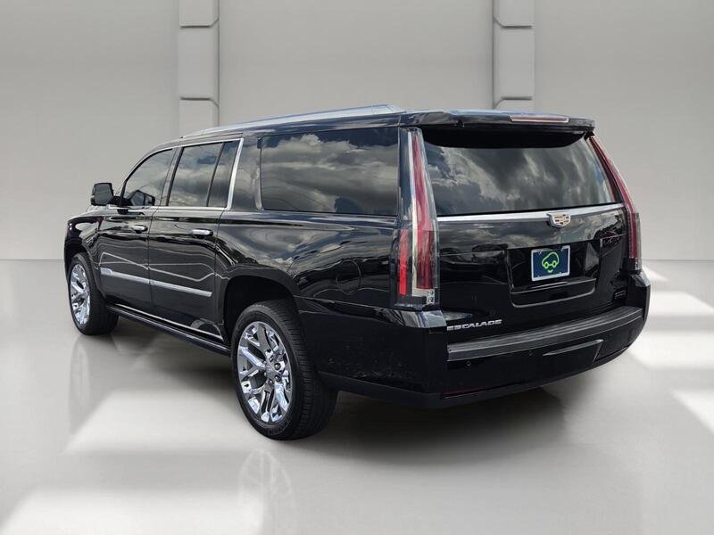Used 2020 Black Raven CADILLAC 4WD 4DR PREMIUM LUXURY image 3