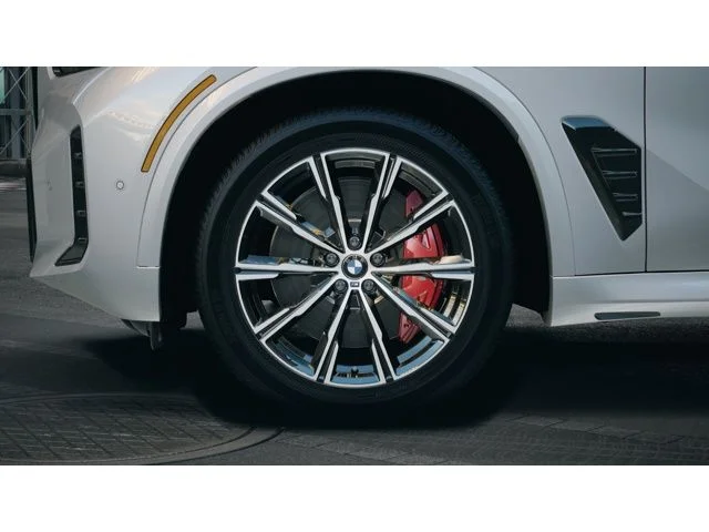New 2026 Brooklyn Grey Metallic BMW xDrive40i image 7