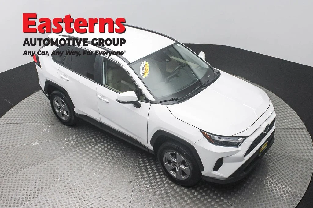 Used 2023 White Toyota LE image 3