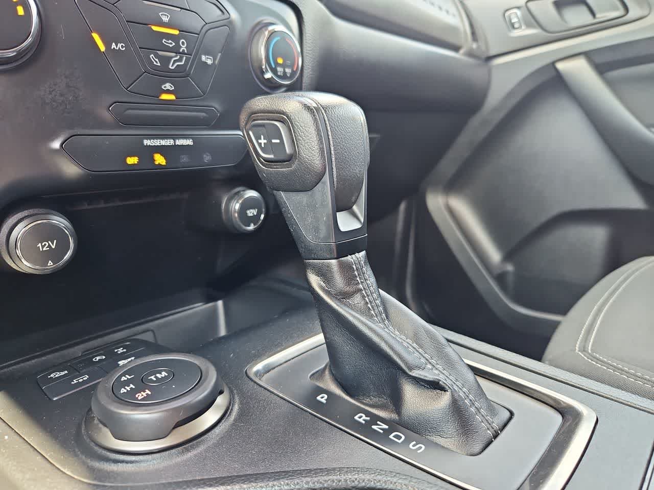 Used 2019 Shadow Black Ford XL image 17