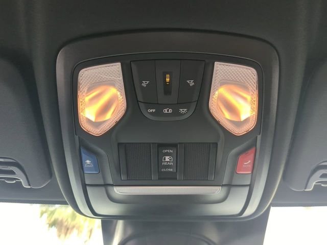 New 2026 Bright White Clear-Coat Exterior Paint RAM Tradesman image 21