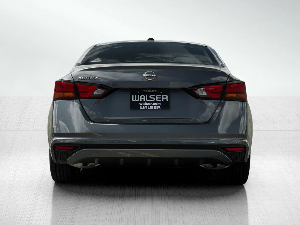 New 2026 Gun Metallic Nissan 2.5 SV image 5
