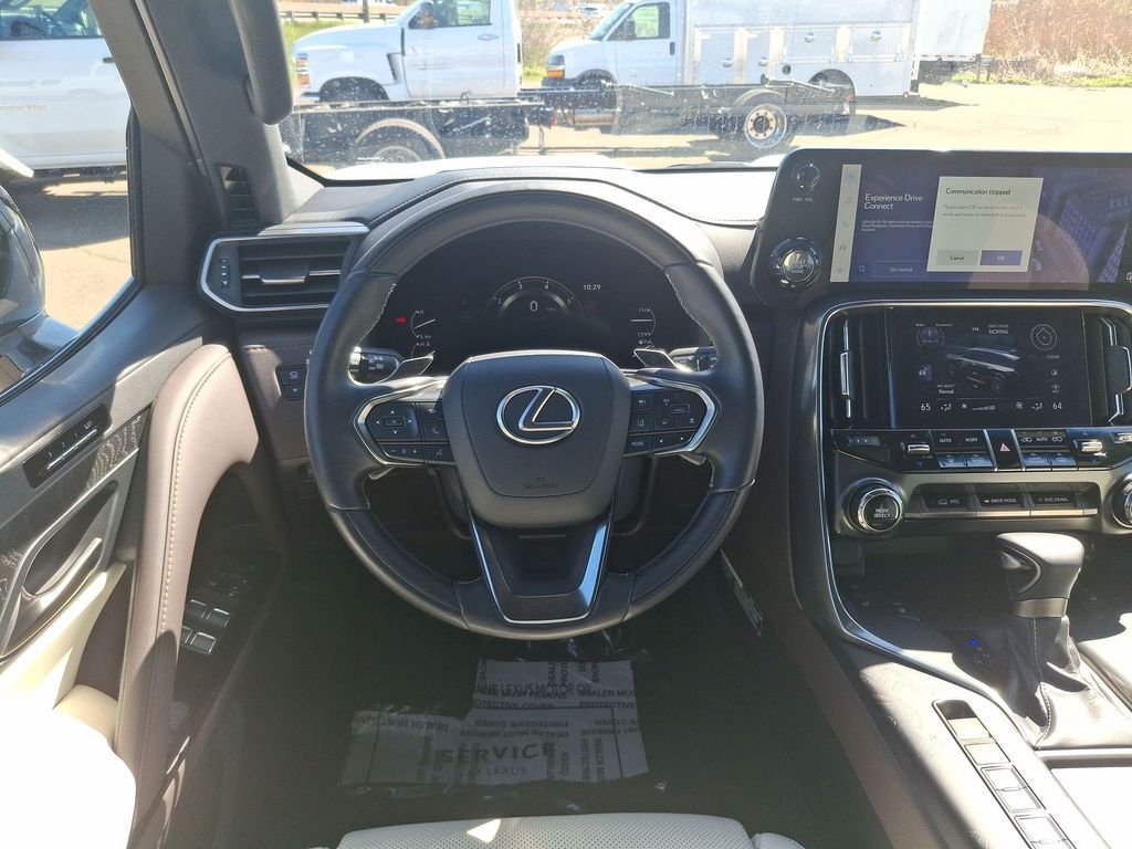 Certified Used 2024 White Lexus 600 Luxury image 11