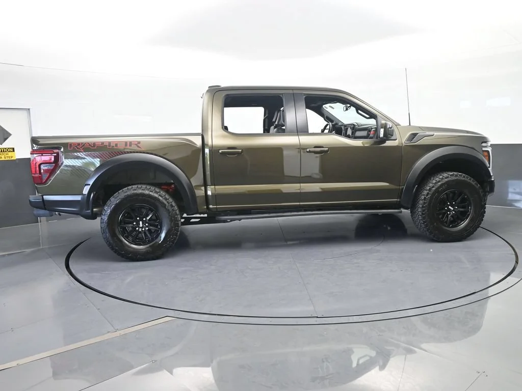 Used 2025 Green Ford Raptor image 6