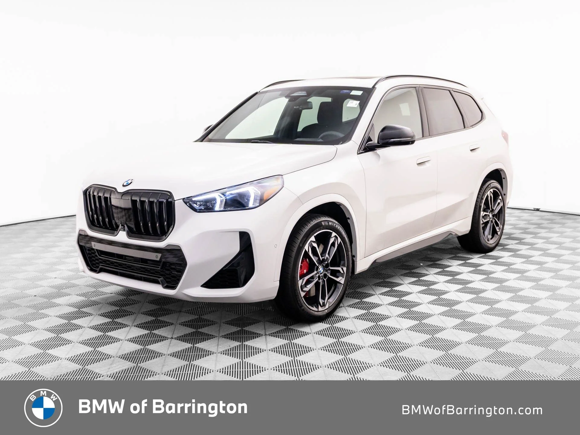 New 2026 White BMW xDrive28i image 1