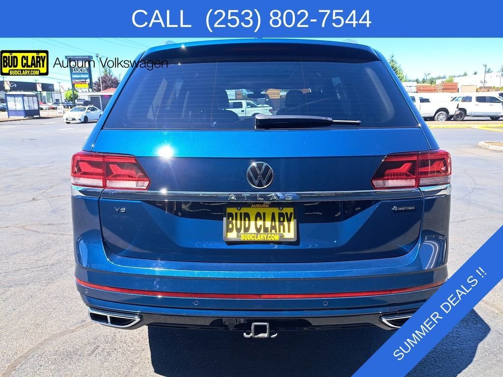Used 2023  Volkswagen 3.6L V6 SEL Premium R-Line image 5