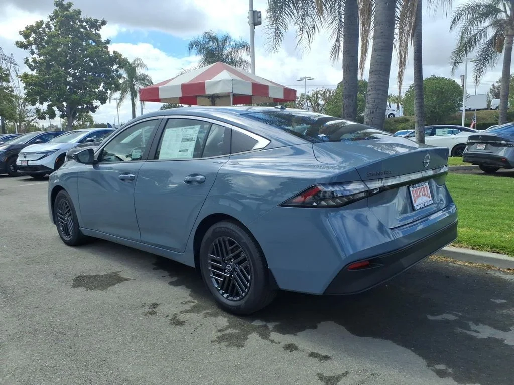 New 2026 Atlantic Gray Metallic Nissan SV image 7