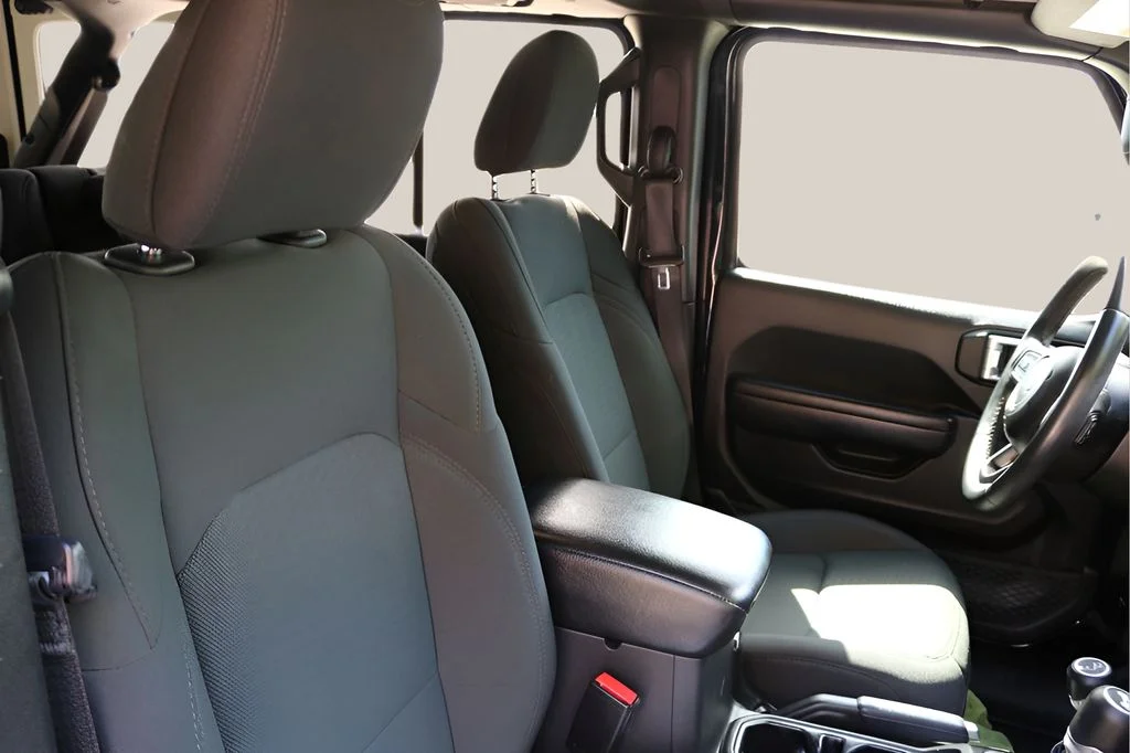 Used 2021 Black Jeep Unlimited Sport S image 22