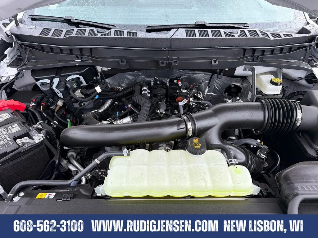 New 2026 Oxford White Ford Tremor® image 21