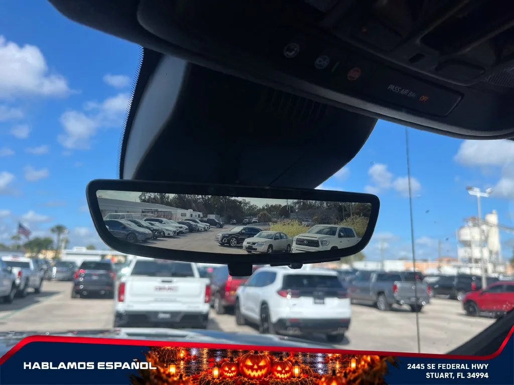 New 2026 Sterling Metallic GMC AT4X image 33
