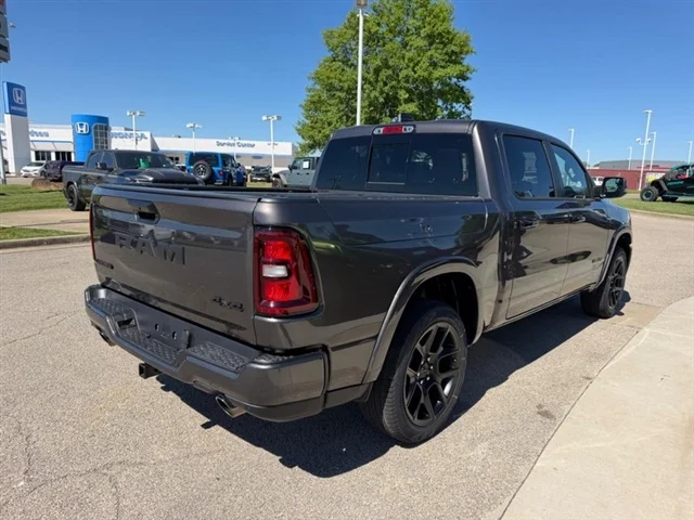 New 2026 Granite Crystal Metallic Clear-Coat Exterior Paint RAM Laramie image 4