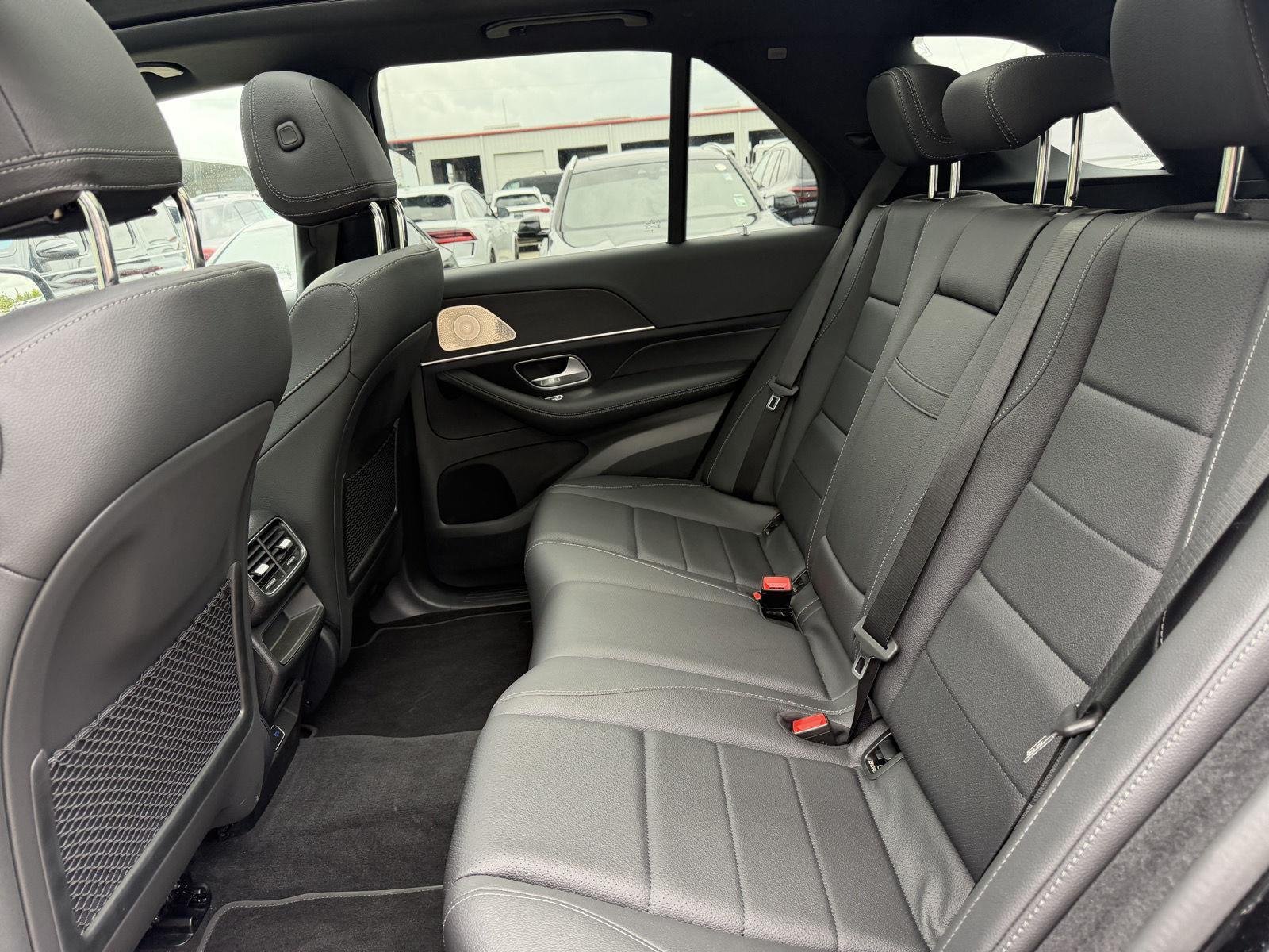 Certified Used 2026 Obsidian Black Metallic Mercedes-Benz GLE 350 image 17