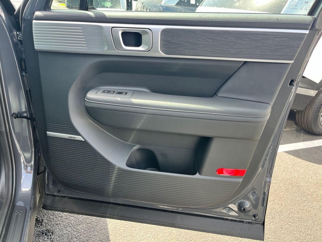 New 2027 Gray Hyundai Limited FWD image 23