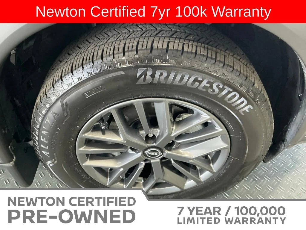 Certified Used 2025 Everest White Pearl Nissan S image 40