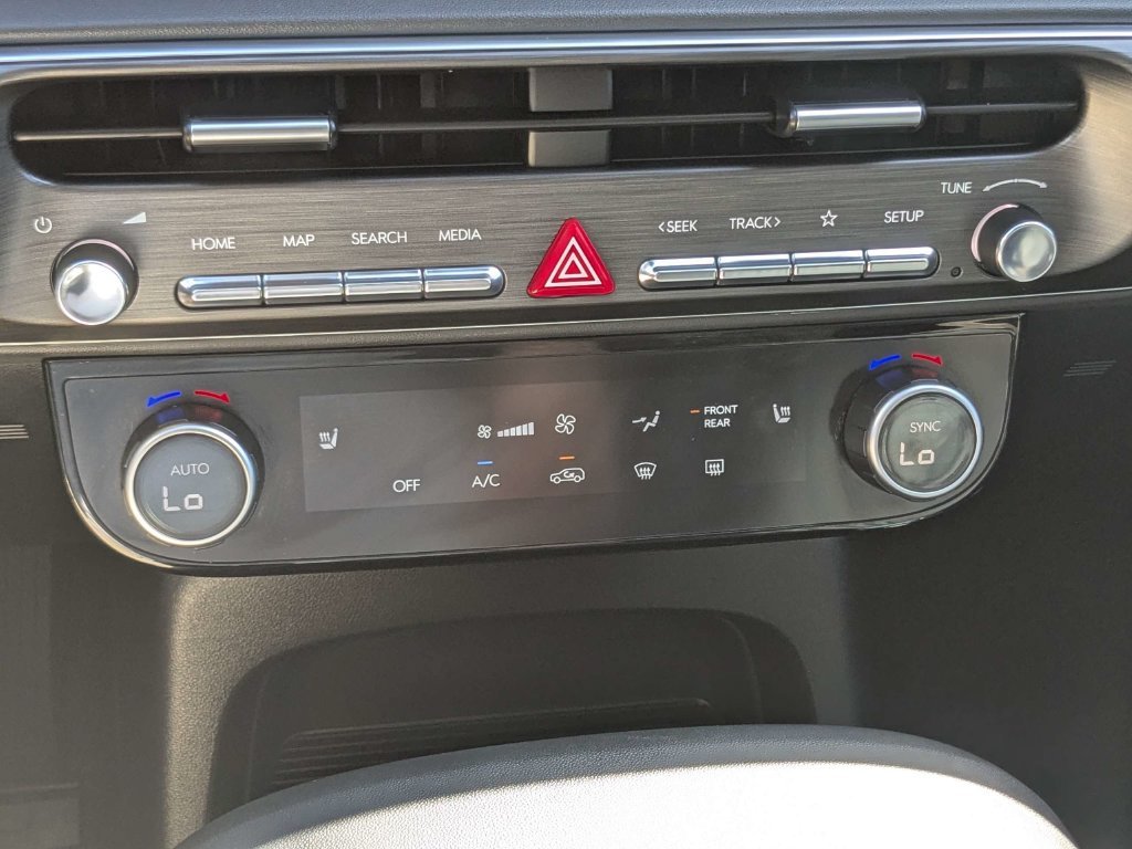 Used 2026 Silver Hyundai SEL image 28