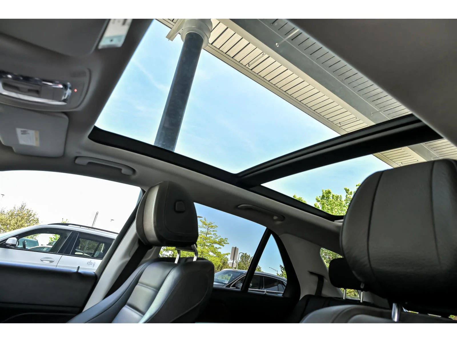 Used 2020 Silver Mercedes-Benz GLE 580 4MATIC® image 13