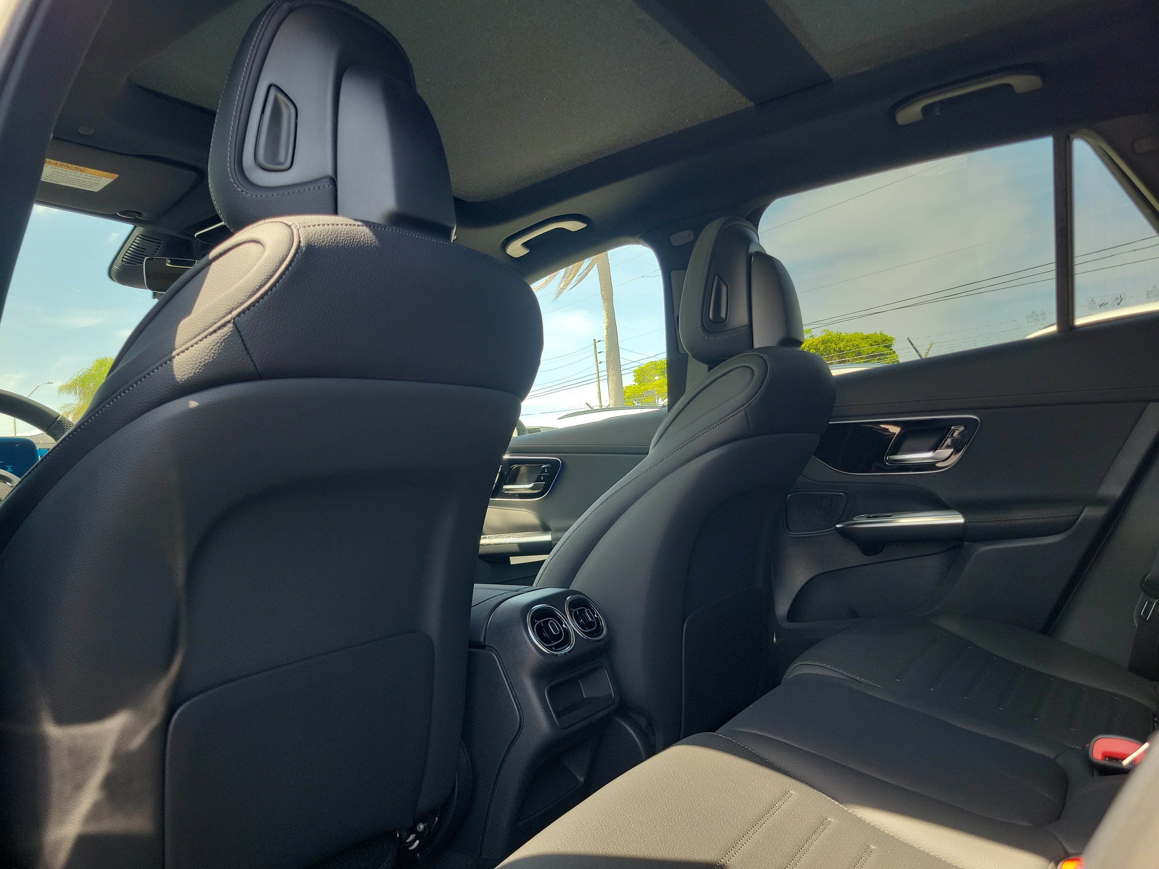 New 2026 Black Mercedes-Benz GLC 300 image 43